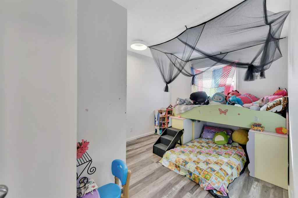 MLS® A2264297 - Unit #17 5806 61 Street  in Riverside Meadows Red Deer, Residential