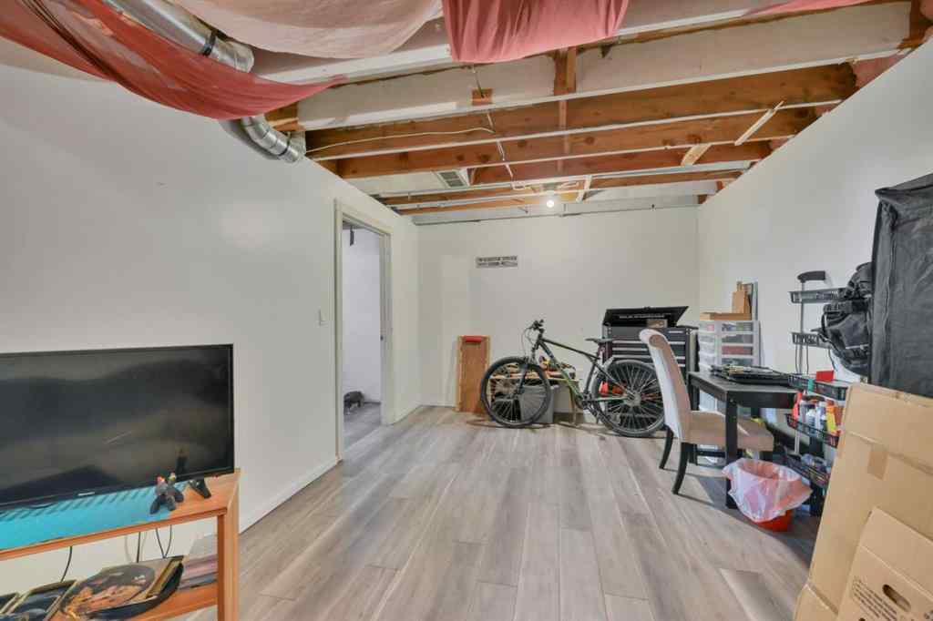 MLS® A2264297 - Unit #17 5806 61 Street  in Riverside Meadows Red Deer, Residential