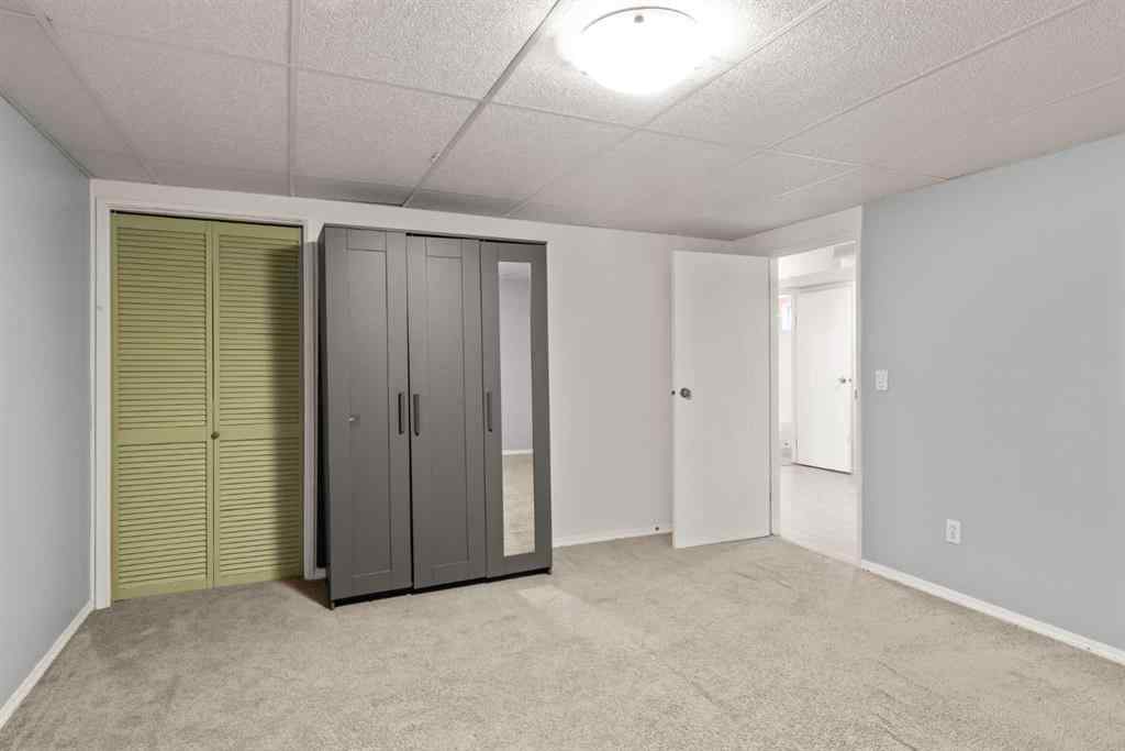 MLS® A2264300 - 132 Whitehill Place NE in Whitehorn Calgary, Residential