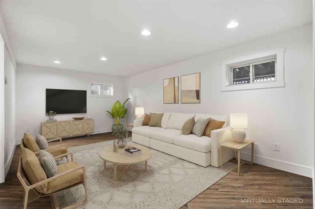 MLS® A2264303 - 327 Canyon Close  in Avens/Canyon Close Canmore, Residential