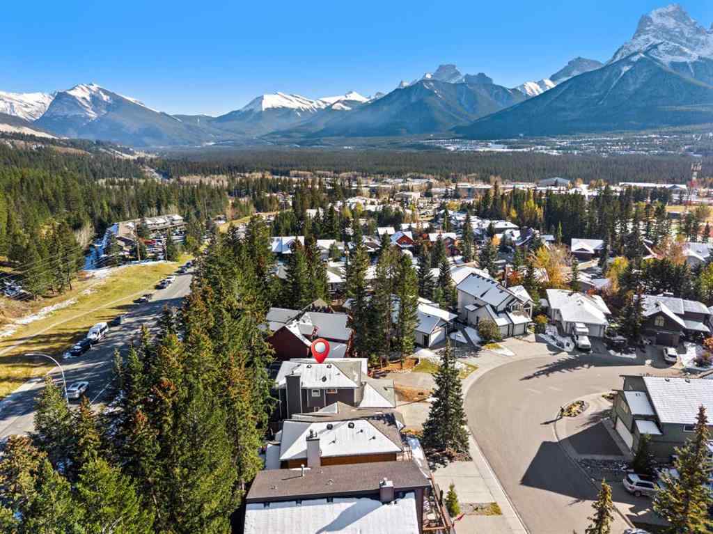 MLS® A2264303 - 327 Canyon Close  in Avens/Canyon Close Canmore, Residential