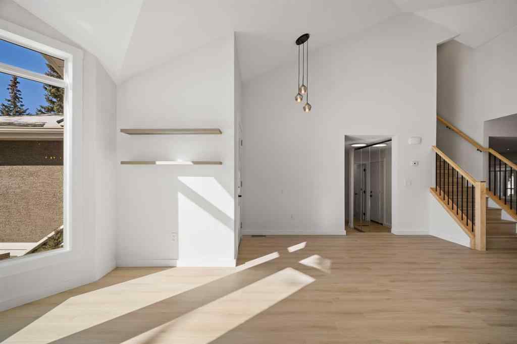 MLS® A2264303 - 327 Canyon Close  in Avens/Canyon Close Canmore, Residential