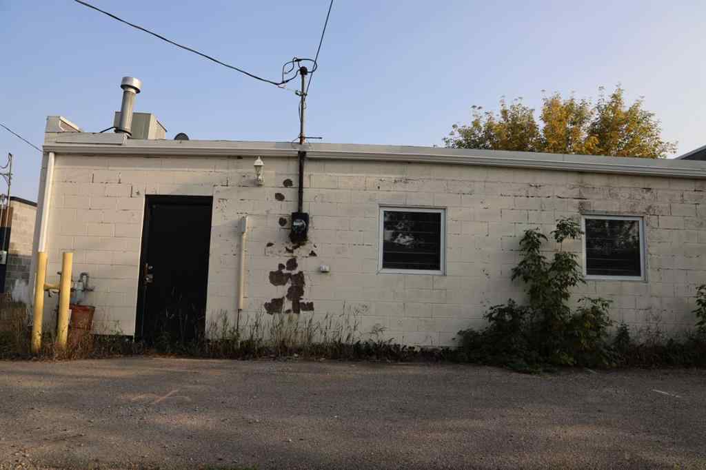 MLS® A2264306 - 122 2 Avenue  in Downtown_Strathmore Strathmore, Commercial