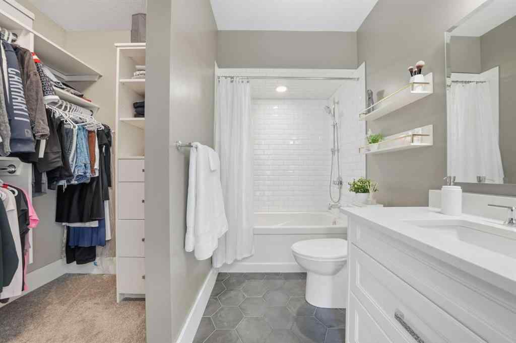 MLS® A2264316 - 2213 Eagle Bend Place E in NONE Rural Foothills County, Residential