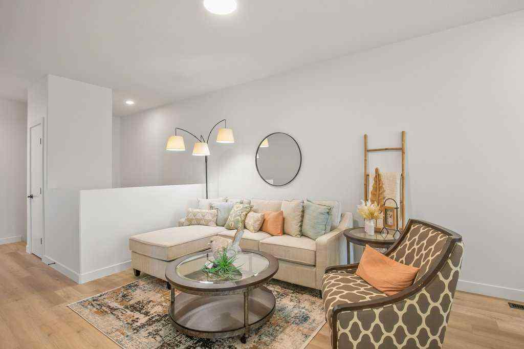 MLS® A2264317 - 114 Gray Close  in Grayhawk Sylvan Lake, Residential