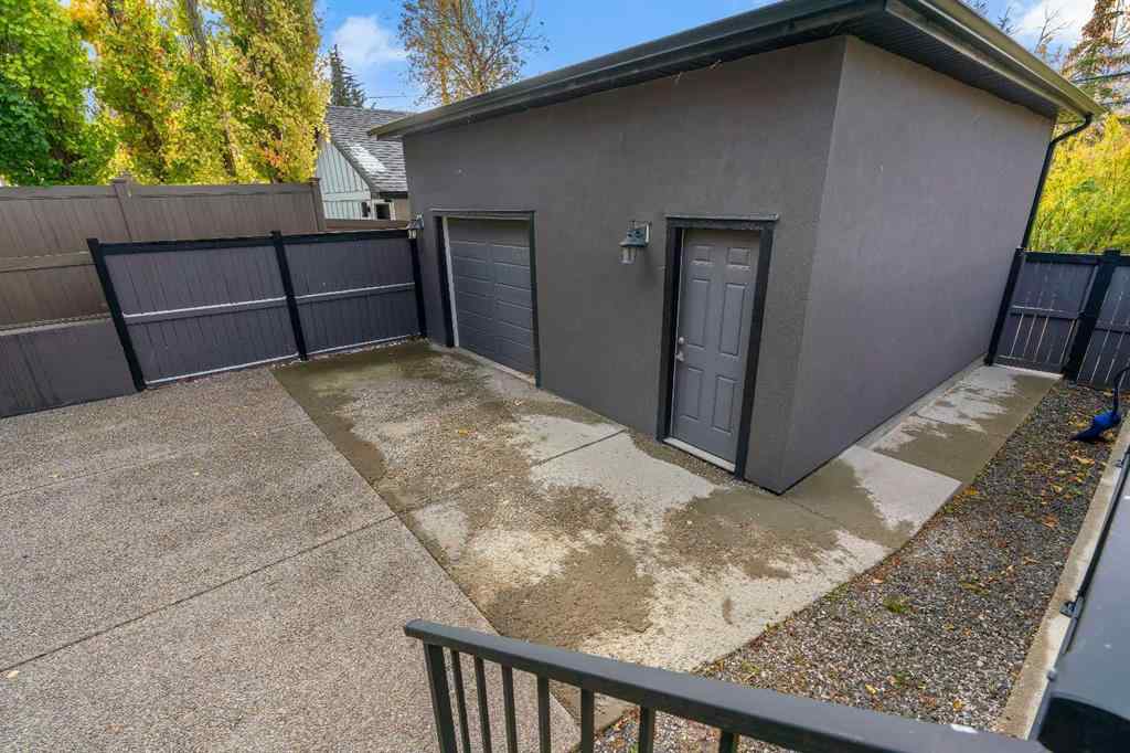 MLS® A2264318 - 1603 23 Street NW in Hounsfield Heights/Briar Hill Calgary, Residential