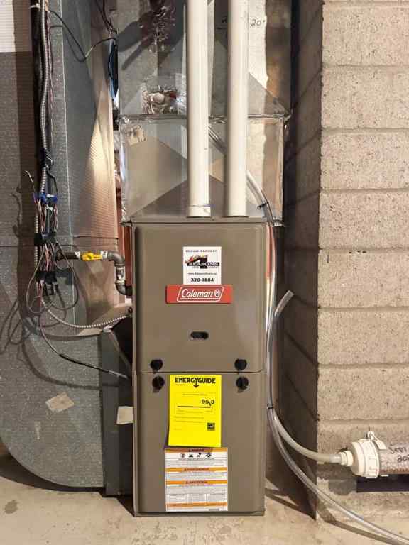 MLS® A2264323 - 1409 13 Avenue N in Winston Churchill Lethbridge, Residential