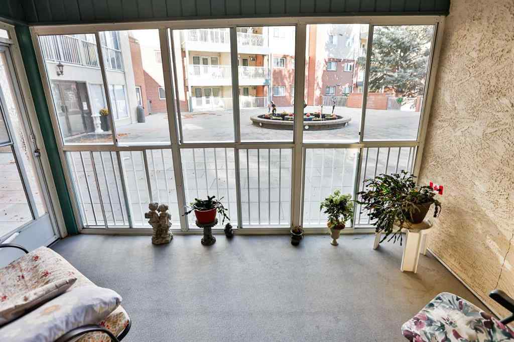 MLS® A2264325 - Unit #110 20 3 Street S in Downtown Lethbridge, Residential