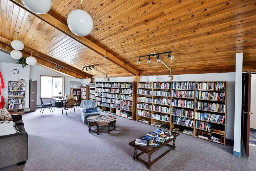 MLS® A2264325 - Unit #110 20 3 Street S in Downtown Lethbridge, Residential