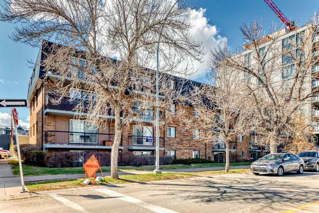 MLS® A2264327 - Unit #201 315 9A Street NW in Sunnyside Calgary, Residential