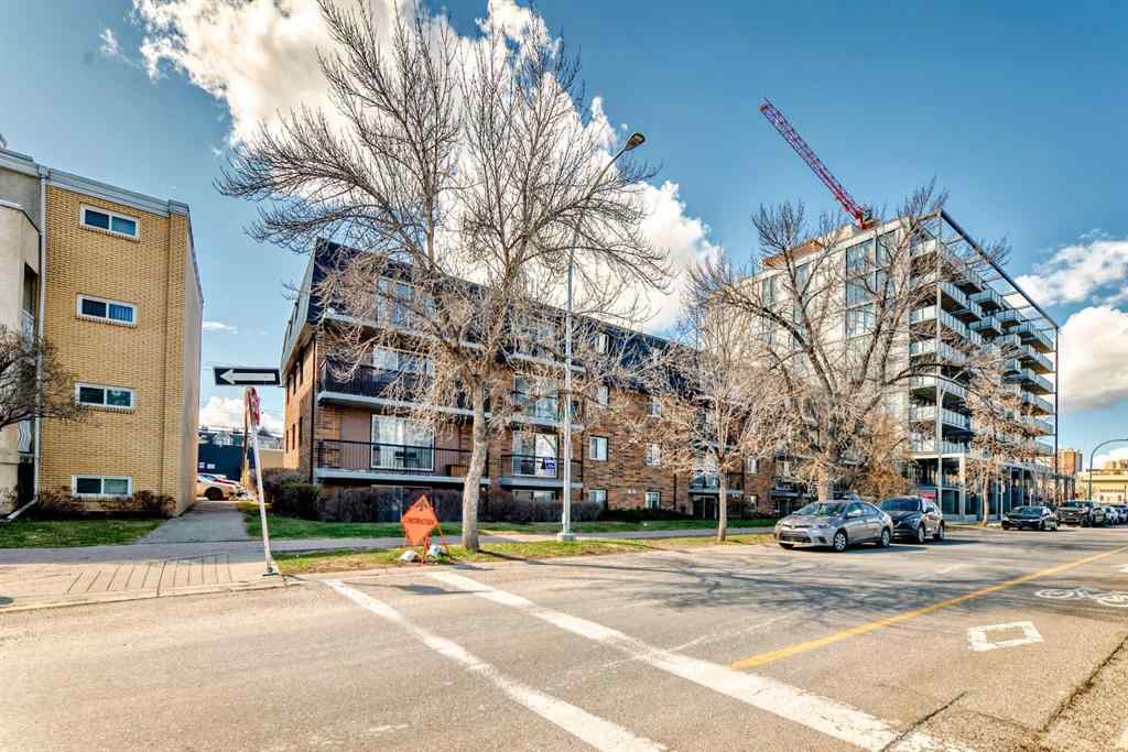 MLS® A2264327 - Unit #201 315 9A Street NW in Sunnyside Calgary, Residential