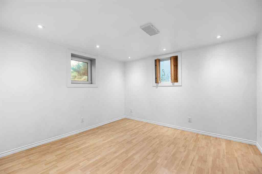 MLS® A2264328 - 428 49 Avenue SW in Elboya Calgary, Residential