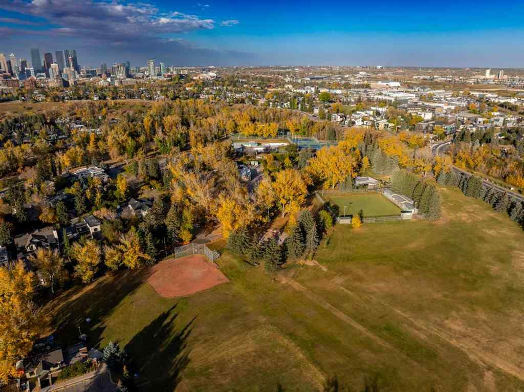 MLS® A2264328 - 428 49 Avenue SW in Elboya Calgary, Residential