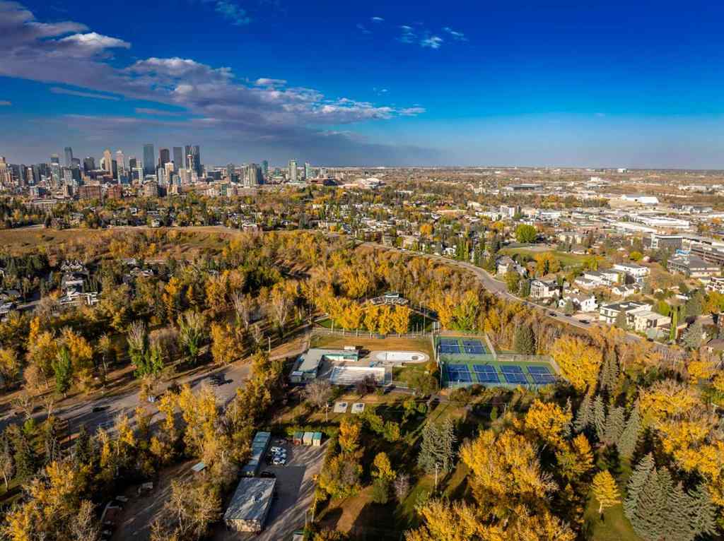 MLS® A2264328 - 428 49 Avenue SW in Elboya Calgary, Residential