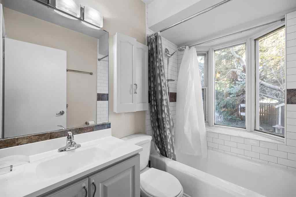 MLS® A2264328 - 428 49 Avenue SW in Elboya Calgary, Residential