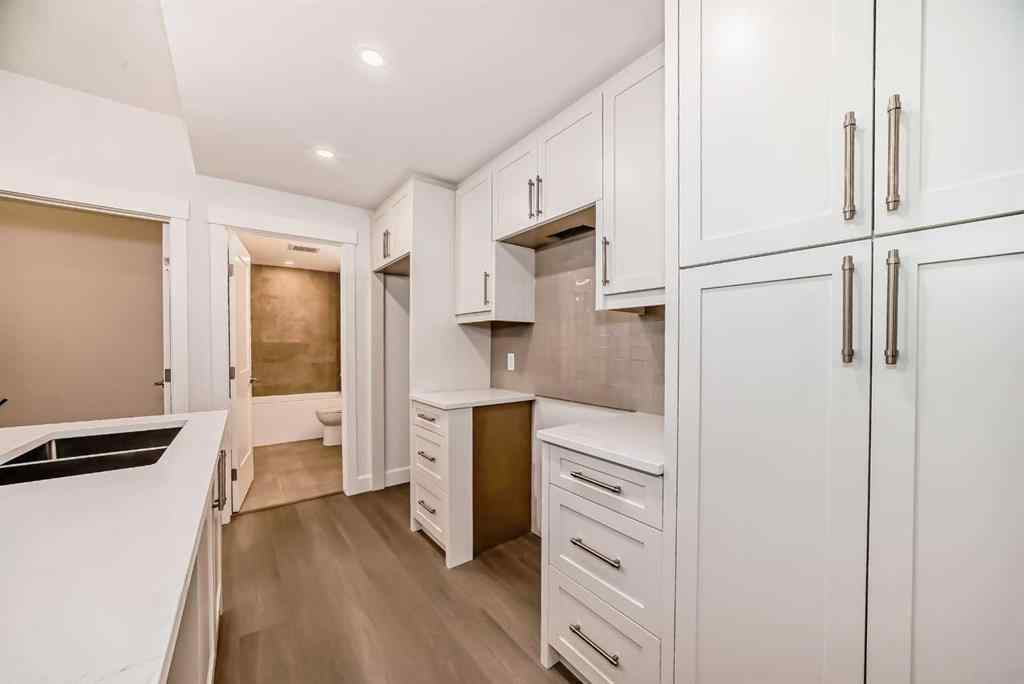 MLS® A2264332 - 5006 21A Street SW in Altadore Calgary, Residential