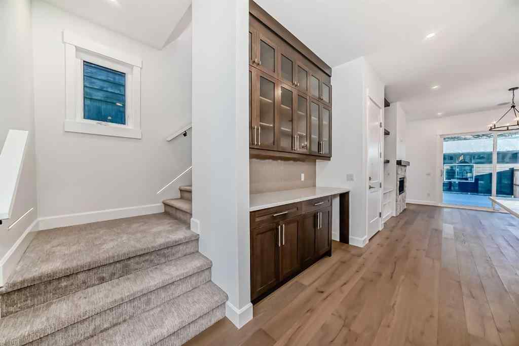 MLS® A2264332 - 5006 21A Street SW in Altadore Calgary, Residential