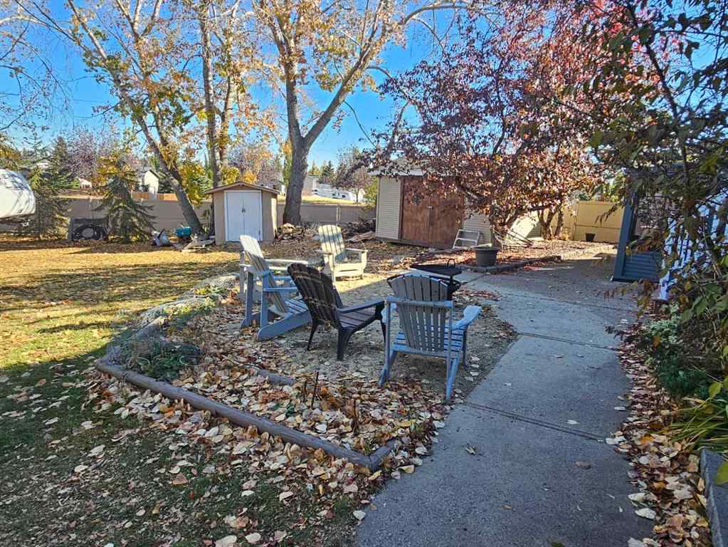 MLS® A2264340 - 31 Willow Crescent  in Woodlands Lacombe, Residential