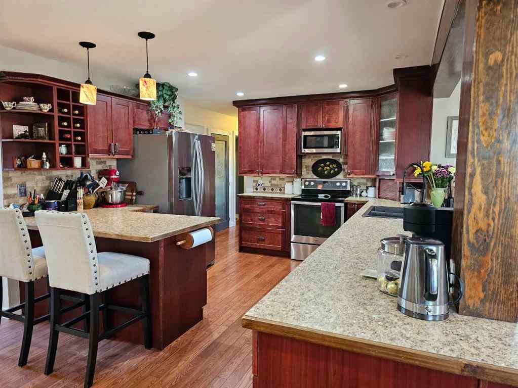 MLS® A2264340 - 31 Willow Crescent  in Woodlands Lacombe, Residential