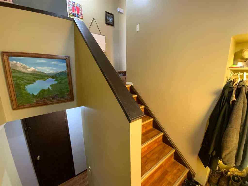 MLS® A2264341 - 443 4 Avenue SE in NONE Three Hills, Residential