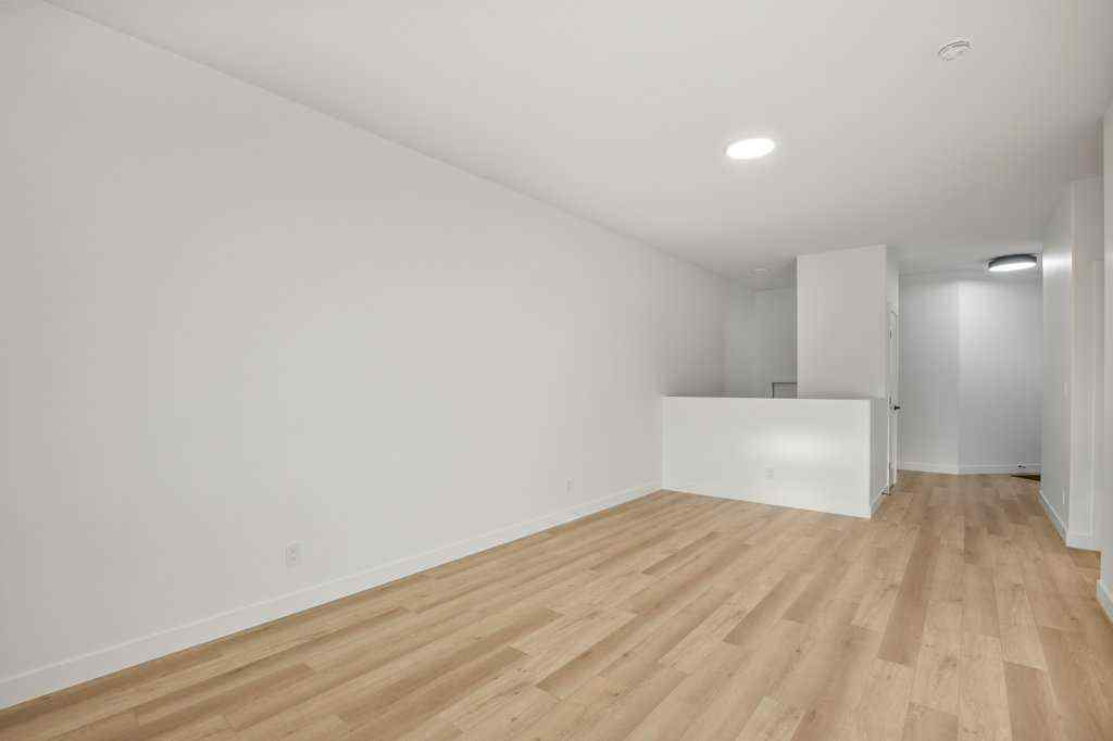 MLS® A2264345 - 116 Gray Close  in Grayhawk Sylvan Lake, Residential