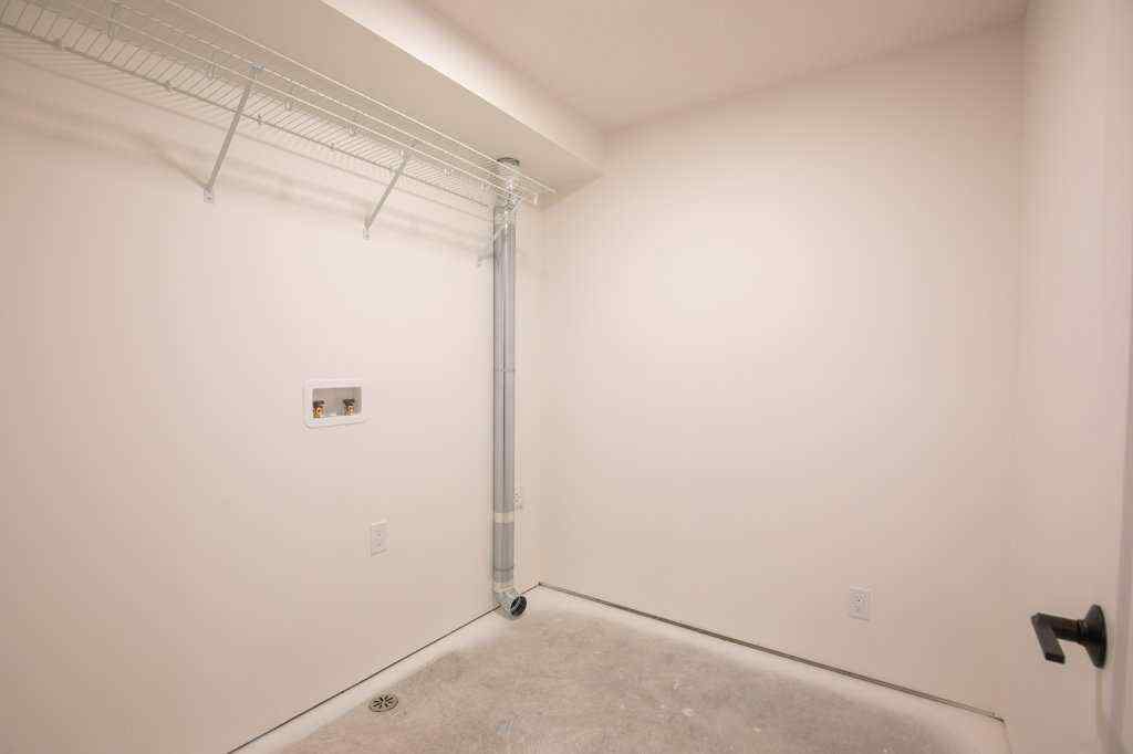 MLS® A2264345 - 116 Gray Close  in Grayhawk Sylvan Lake, Residential