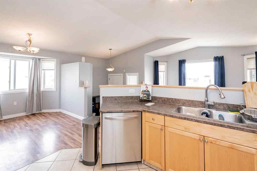 MLS® A2264347 - 8802 67 Avenue  in Countryside South Grande Prairie, Residential