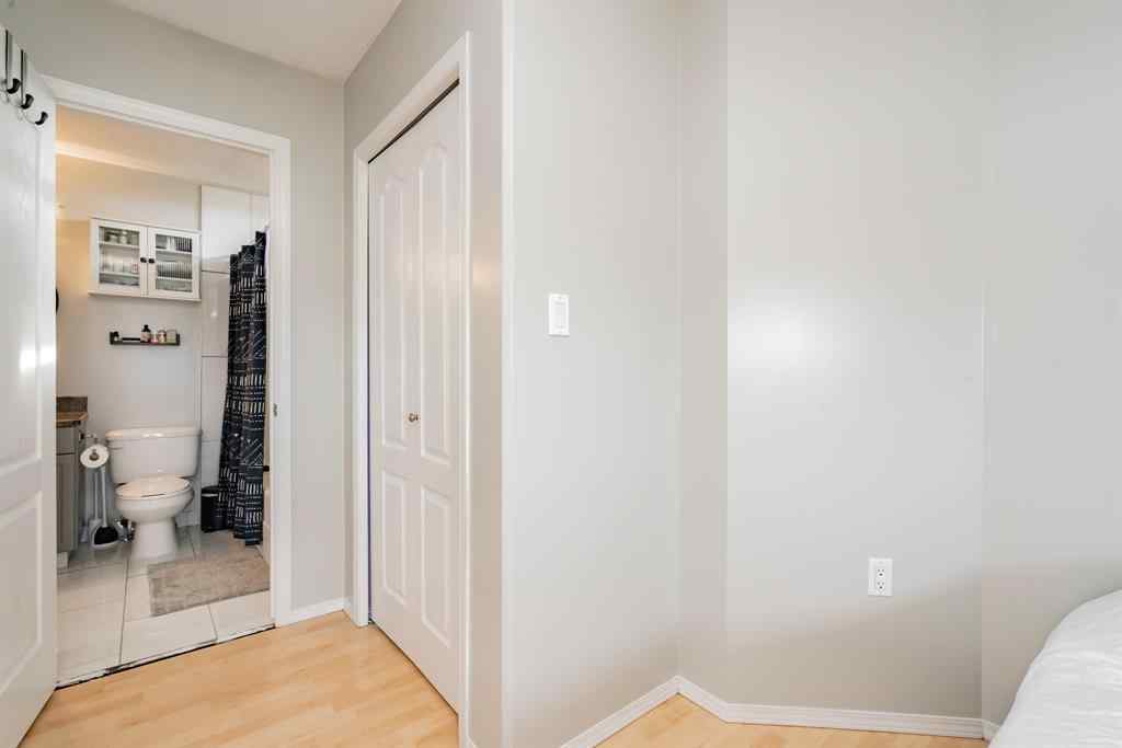 MLS® A2264347 - 8802 67 Avenue  in Countryside South Grande Prairie, Residential