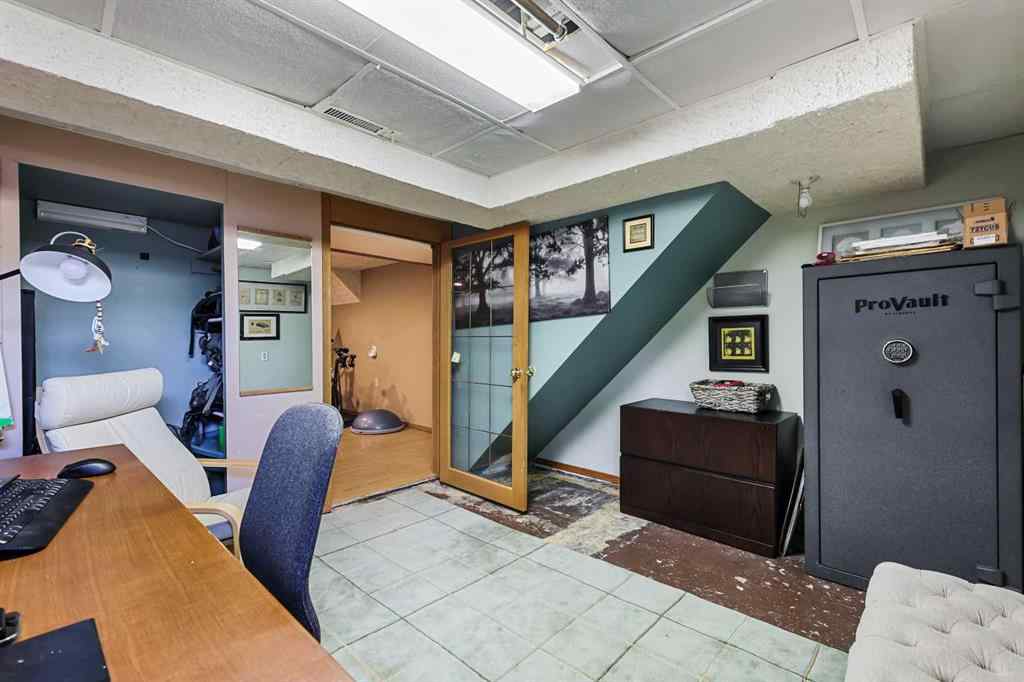 MLS® A2264349 - 3420 Centre B Street NW in Highland Park Calgary, Residential