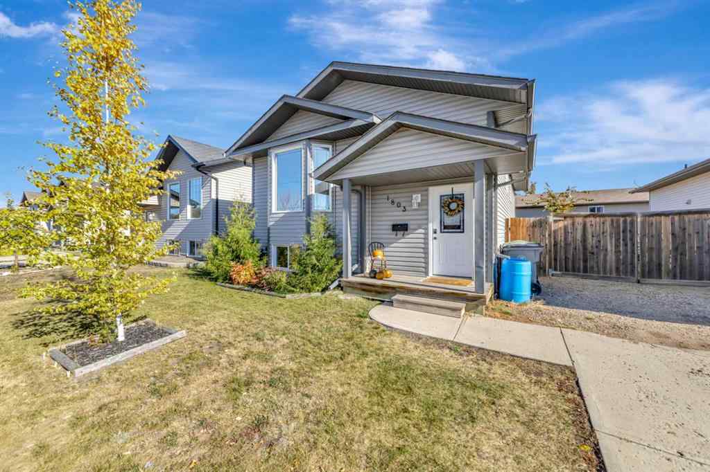 MLS® A2264350 - 1803 49 Avenue  in Wallacefield Lloydminster, Residential