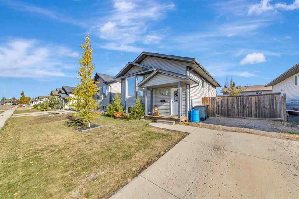 MLS® A2264350 - 1803 49 Avenue  in Wallacefield Lloydminster, Residential