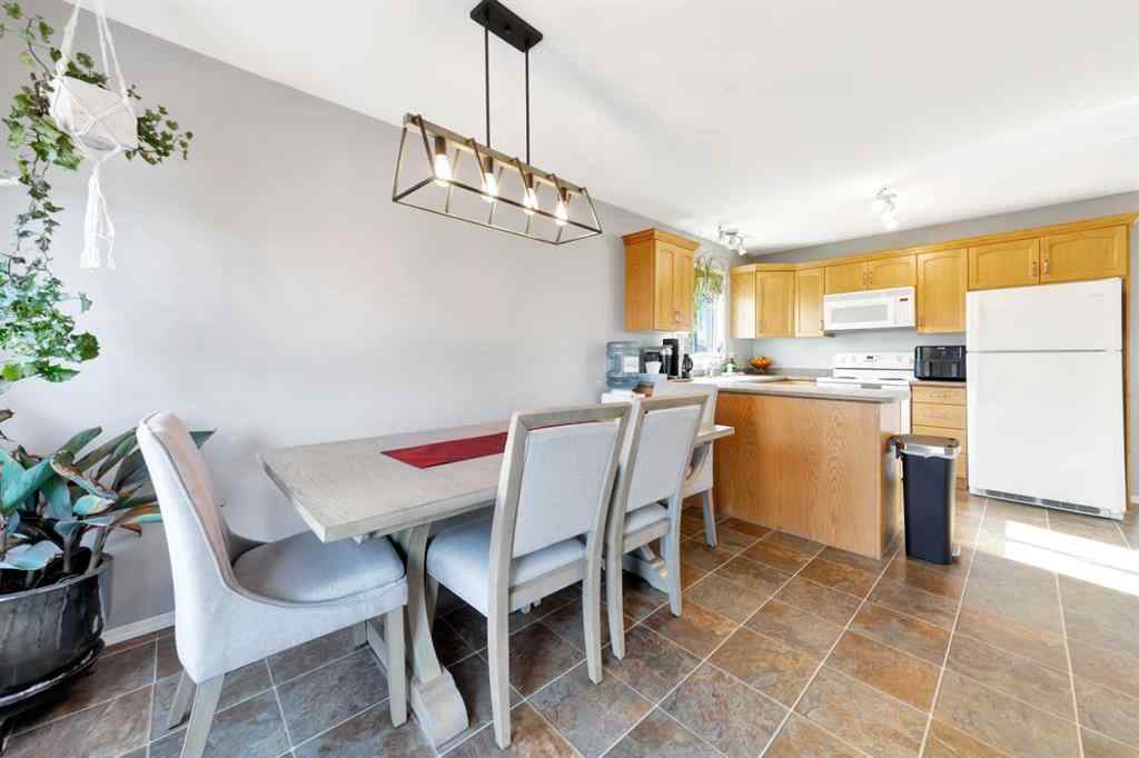 MLS® A2264350 - 1803 49 Avenue  in Wallacefield Lloydminster, Residential