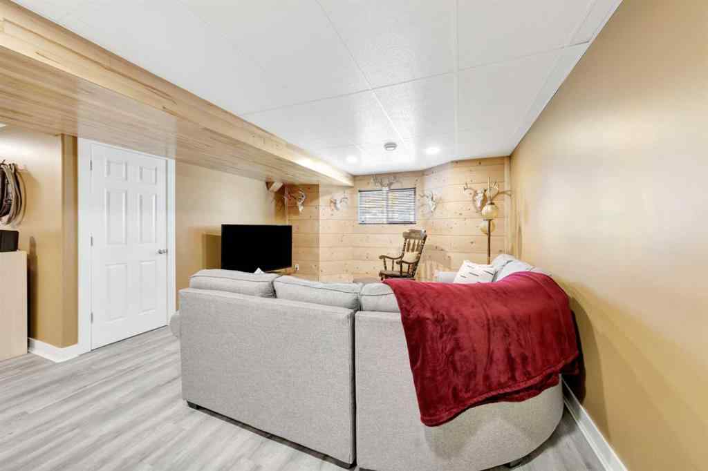 MLS® A2264350 - 1803 49 Avenue  in Wallacefield Lloydminster, Residential