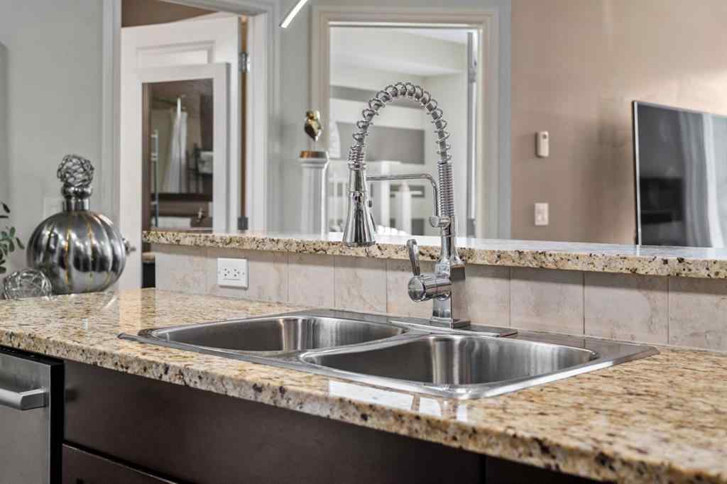 MLS® A2264351 - Unit #3106 15 Sunset Square  in Sunset Ridge Cochrane, Residential