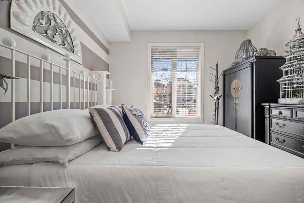 MLS® A2264351 - Unit #3106 15 Sunset Square  in Sunset Ridge Cochrane, Residential