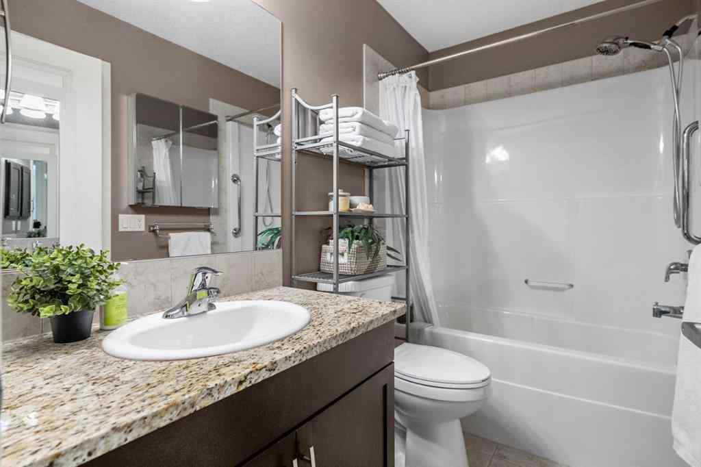 MLS® A2264351 - Unit #3106 15 Sunset Square  in Sunset Ridge Cochrane, Residential