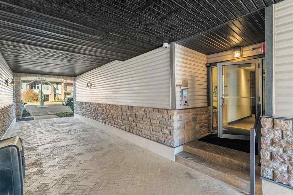 MLS® A2264351 - Unit #3106 15 Sunset Square  in Sunset Ridge Cochrane, Residential