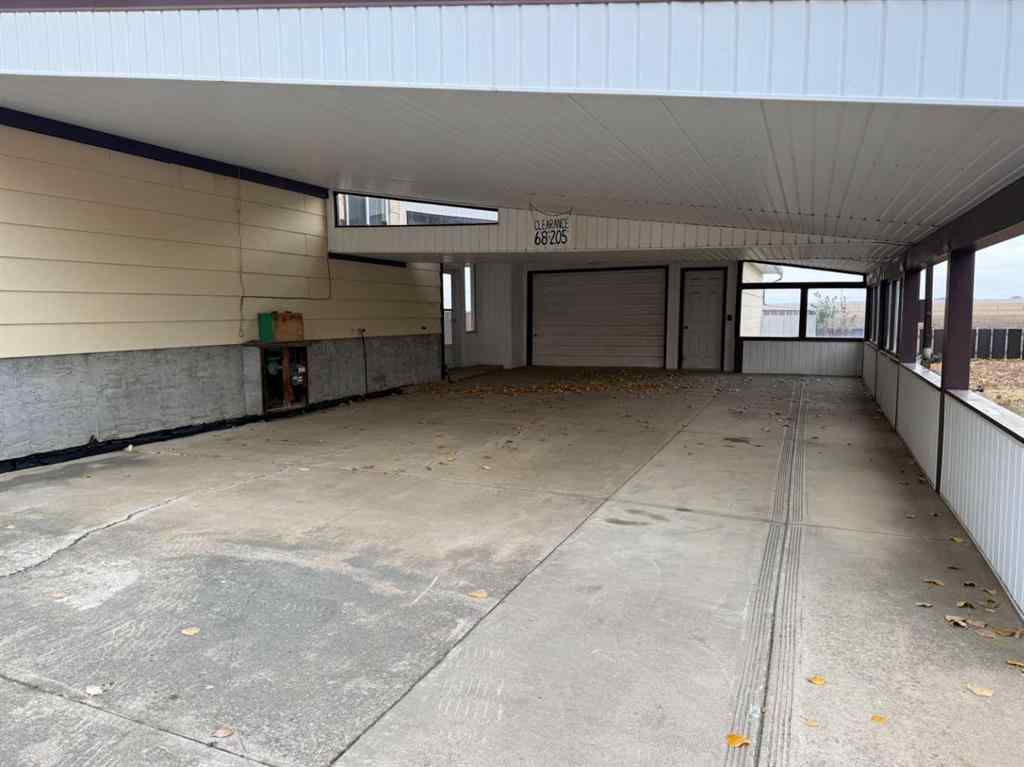 MLS® A2264352 - 305 2 Street E in NONE Foremost, Residential