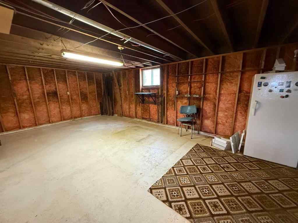 MLS® A2264352 - 305 2 Street E in NONE Foremost, Residential