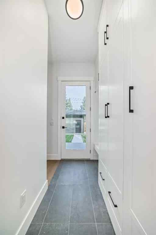 MLS® A2264353 - 5008 21A Street SW in Altadore Calgary, Residential