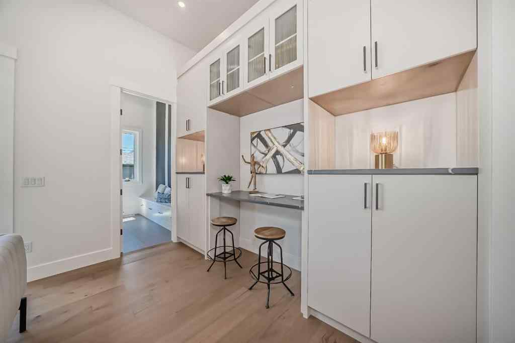 MLS® A2264357 - 5005 21A Street SW in Altadore Calgary, Residential