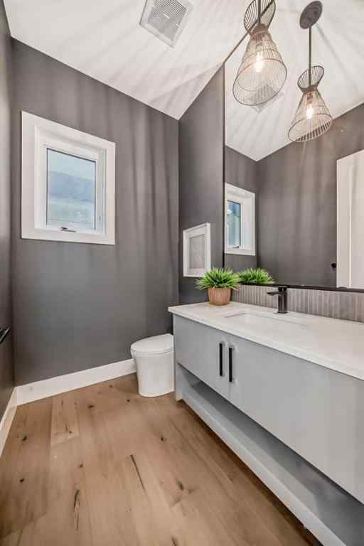 MLS® A2264357 - 5005 21A Street SW in Altadore Calgary, Residential