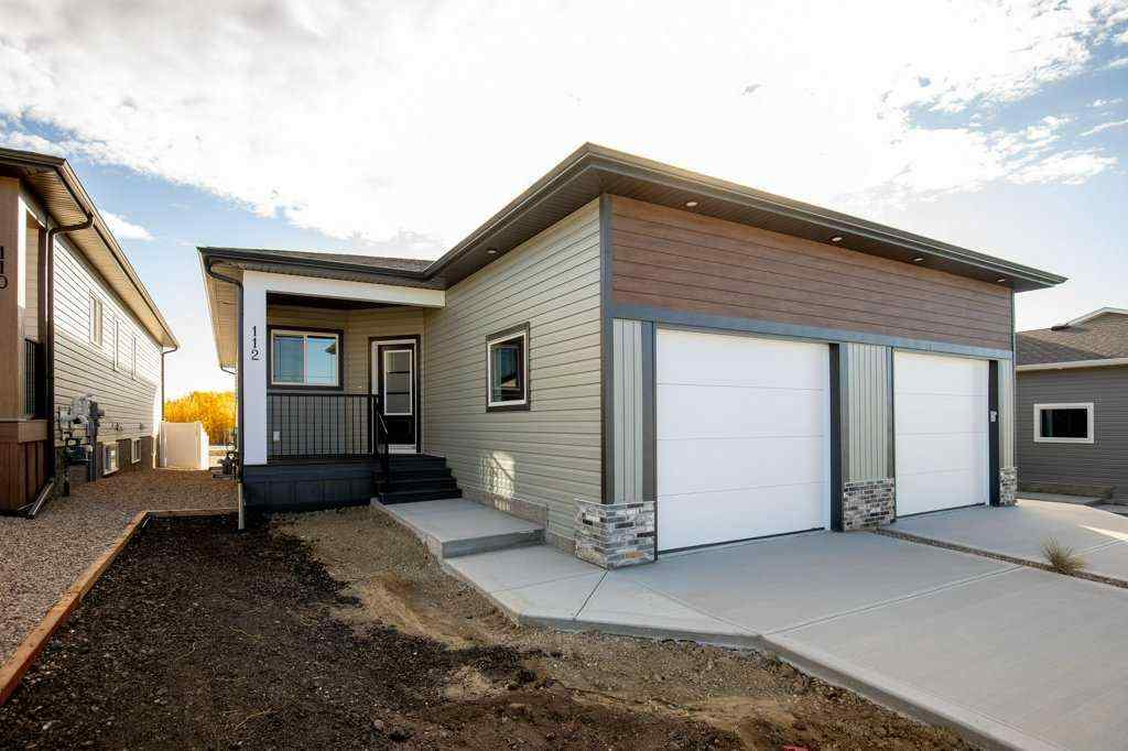 MLS® A2264358 - 112 Gray Close  in Grayhawk Sylvan Lake, Residential