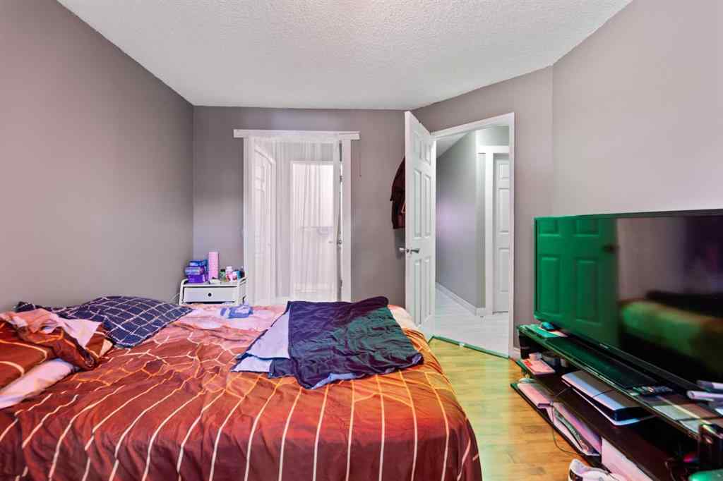 MLS® A2264359 - 143 Falton Drive NE in Falconridge Calgary, Residential