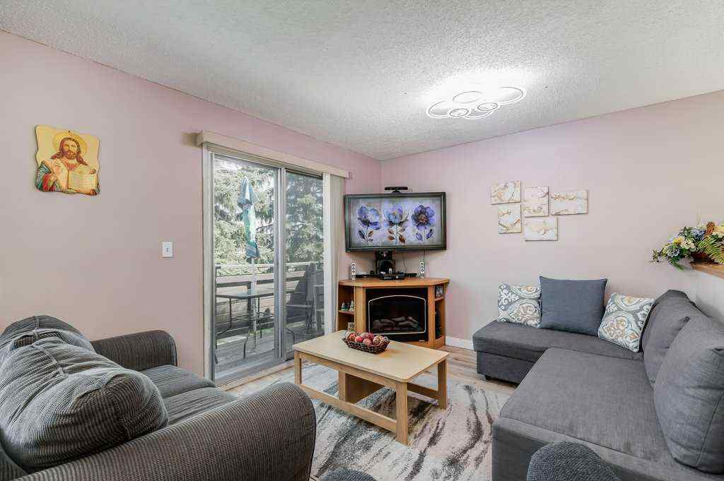 MLS® A2264362 - Unit #A 109 Stanley Avenue  in Heritage Okotoks Okotoks, Residential