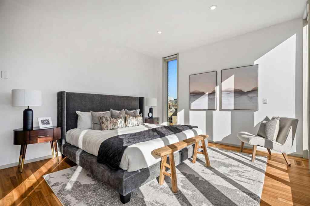 MLS® A2264363 - 1712 19 Avenue SW in Bankview Calgary, Residential