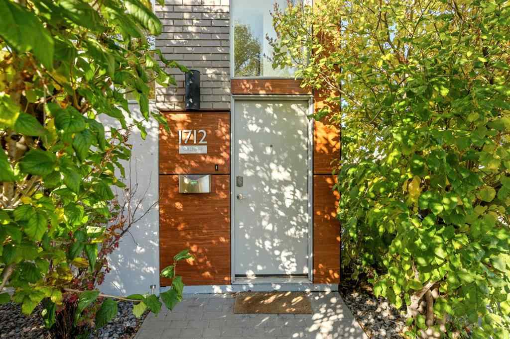 MLS® A2264363 - 1712 19 Avenue SW in Bankview Calgary, Residential