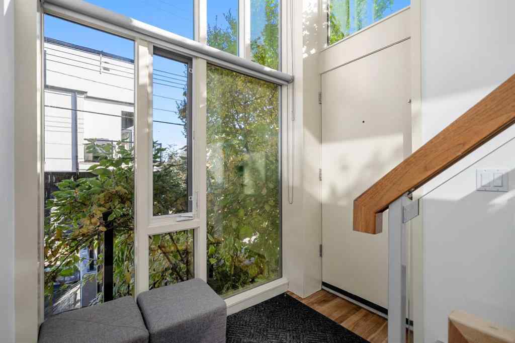 MLS® A2264363 - 1712 19 Avenue SW in Bankview Calgary, Residential