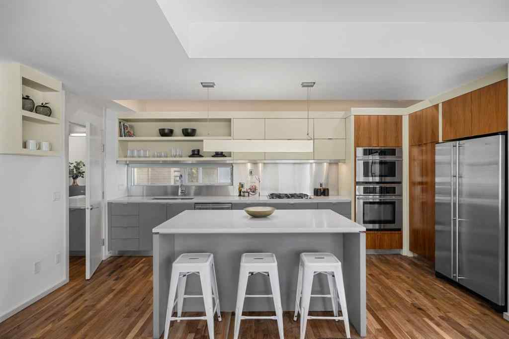 MLS® A2264363 - 1712 19 Avenue SW in Bankview Calgary, Residential