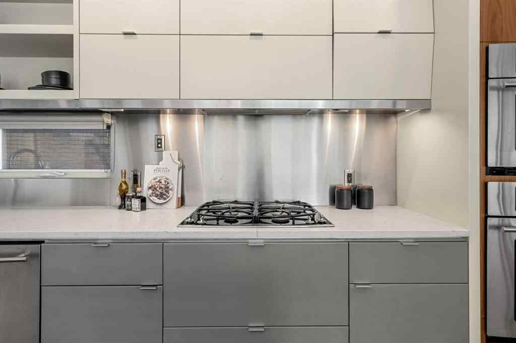 MLS® A2264363 - 1712 19 Avenue SW in Bankview Calgary, Residential